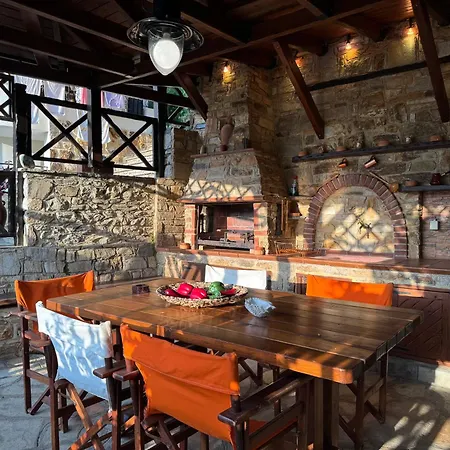 Апартаменты Petra View By Heaven's Hall