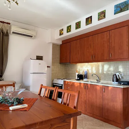 Petra View By Heaven's Hall Апартаменты Скала-Потамиас