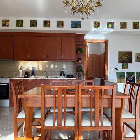 Petra View By Heaven's Hall