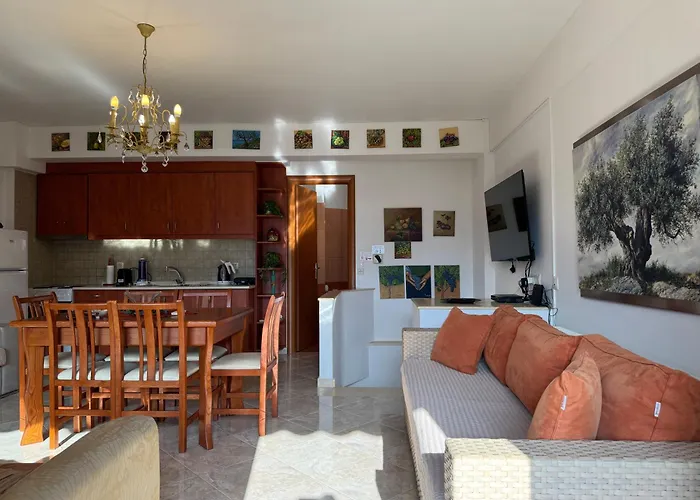 Petra View By Heaven's Hall *