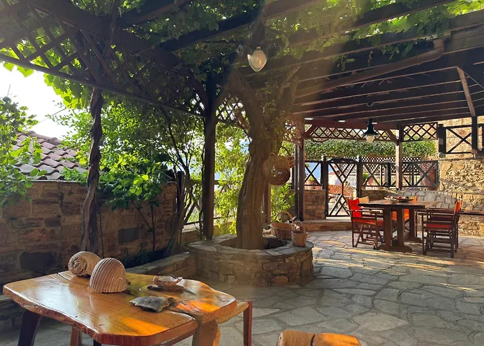 Petra View By Heaven's Hall * 斯卡拉伯塔麦斯